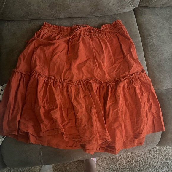 3 midi/mini skirts (Amazon) - Picture 3 of 5